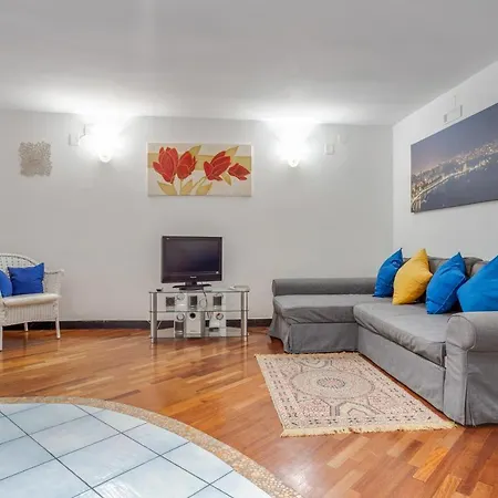 Guesthost - Casa Querida & Elegant Flat Lejlighed