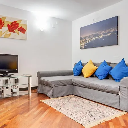 Apartamento Guesthost - Casa Querida & Elegant Flat Nápoles