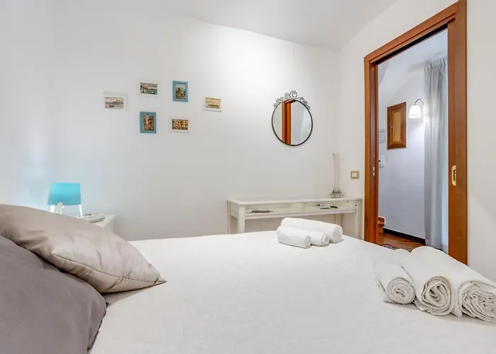 Guesthost - Casa Querida & Elegant Flat * Napoli